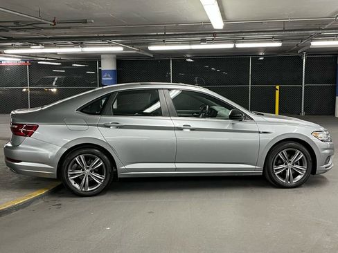 Used 2020 Volkswagen Jetta R-Line w/ R-Line Cold Weather Package image 35