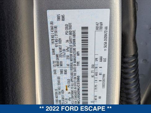Used 2022 Ford Escape SE FWD image 24