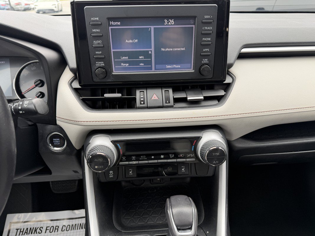 Used 2019 Toyota RAV4 XLE Premium w/ Cold Weather Package AWD/4WD image 29