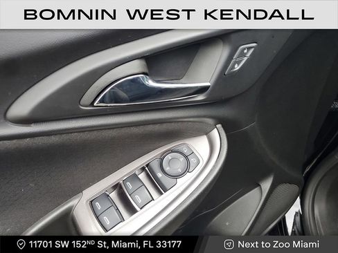 Used 2023 Chevrolet Malibu RS image 22