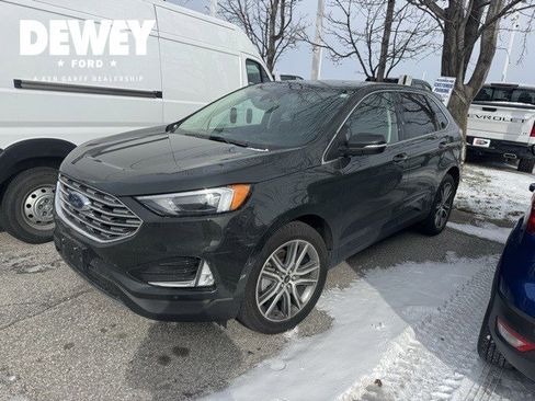 Used 2024 Ford Edge Titanium image 1