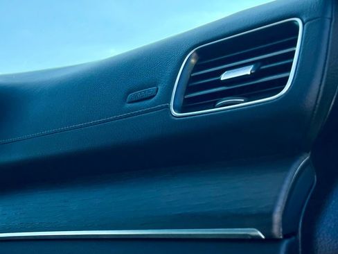 Certified 2022 Mercedes-Benz GLS 450 4MATIC image 36