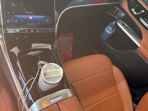 Used 2026 Mercedes-Benz GLC 300 4MATIC image 6