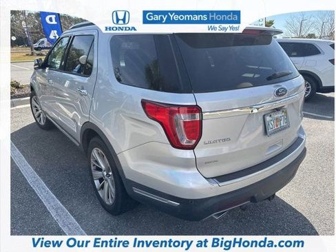 Used 2018 Ford Explorer Limited image 5