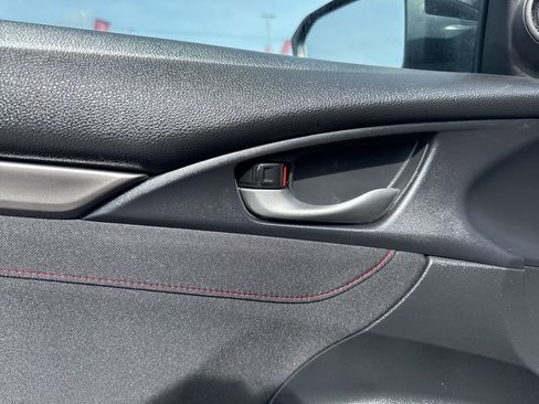 Used 2018 Honda Civic Si image 13