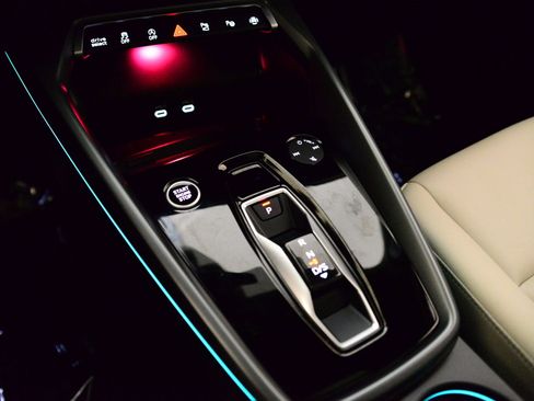 Certified 2025 Audi A3 2.0T Premium Plus w/ Premium Plus Package image 14