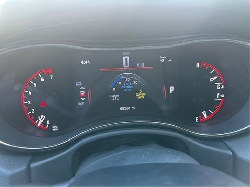 Used 2018 Dodge Durango GT image 26