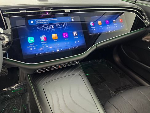 New 2026 Mercedes-Benz E 350 Sedan image 14
