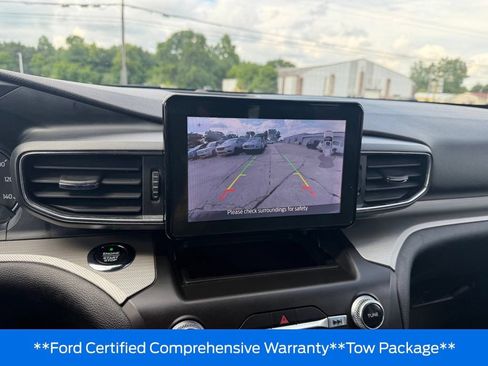 Used 2020 Ford Explorer XLT w/ Equipment Group 202A AWD/4WD image 33