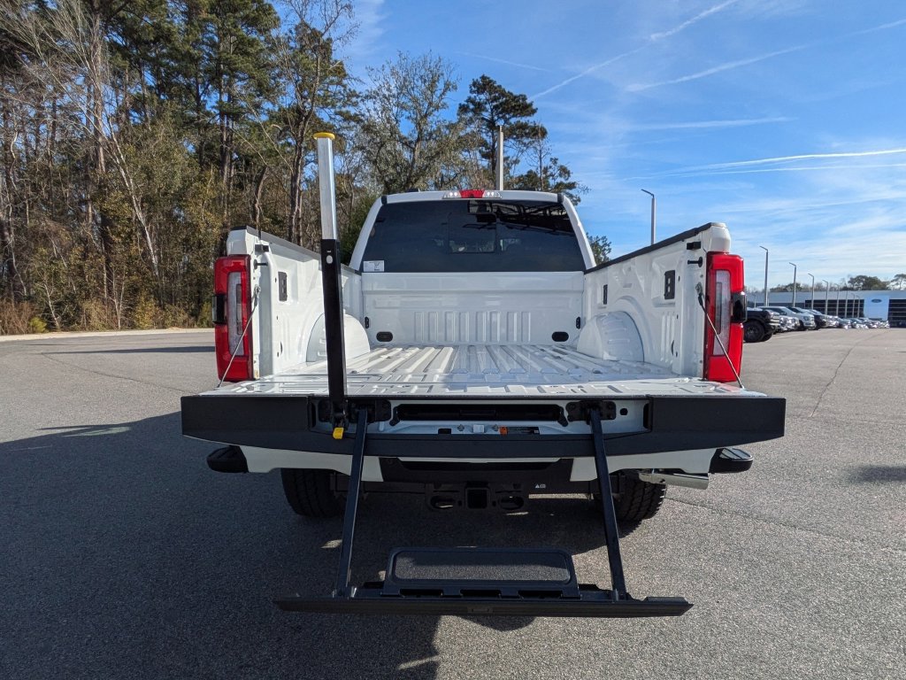 New 2026 Ford F250 Platinum AWD/4WD image 13