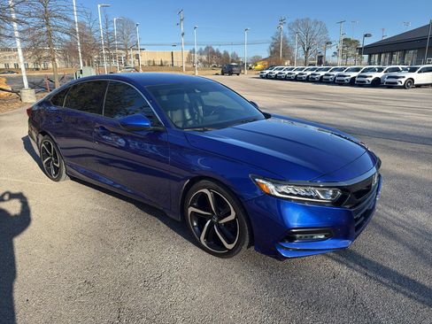 Used 2020 Honda Accord Sport image 6
