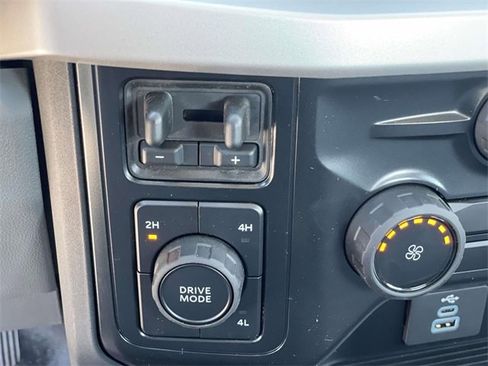 New 2025 Ford F550 4x4 Regular Cab Super Duty image 15