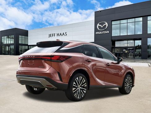 Used 2023 Lexus RX 350 Premium Plus w/ Cold Area Package FWD image 3