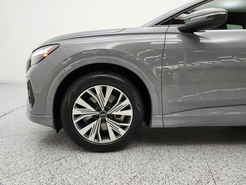 Used 2023 Audi Q4 e-tron Premium Plus w/ Premium Plus RWD image 30