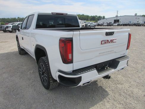 New 2026 GMC Sierra 1500 AT4 AWD/4WD image 7