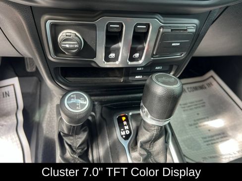 Used 2021 Jeep Wrangler Sport AWD/4WD image 36