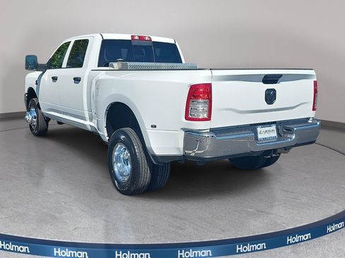 Used 2024 RAM 3500 Tradesman w/ Cold Weather Group AWD/4WD image 8