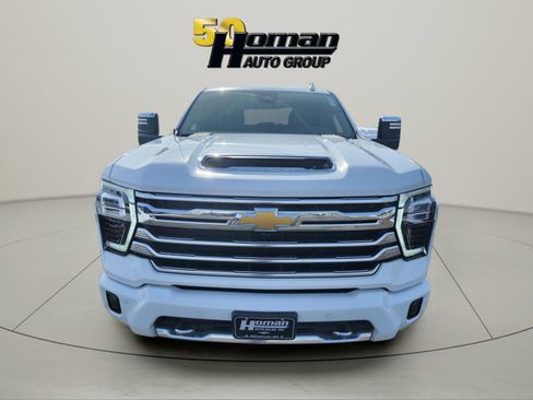 Used 2025 Chevrolet Silverado 2500 High Country AWD/4WD image 8