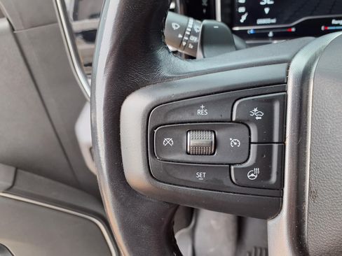Used 2022 GMC Sierra 1500 SLT w/ SLT Premium Package AWD/4WD image 13