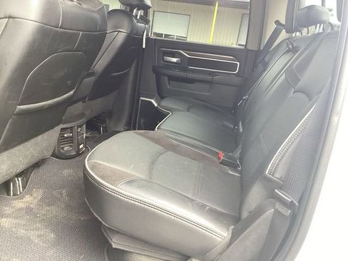 Used 2024 RAM 2500 Laramie AWD/4WD image 5