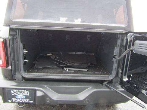 Used 2025 Ford Bronco Outer Banks image 7