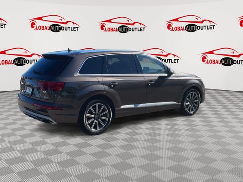 Used 2018 Audi Q7 3.0T Prestige AWD/4WD image 8