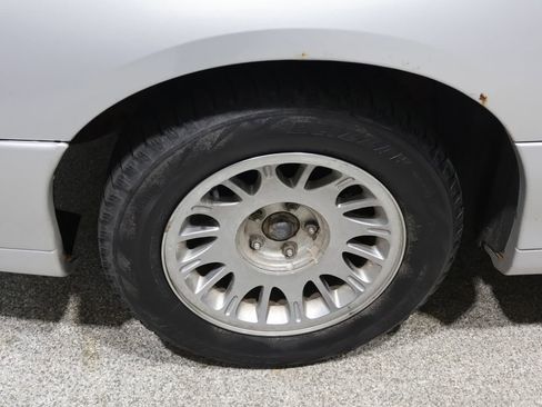 Used 2000 Lincoln Town Car Cartier image 13