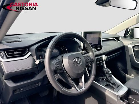 Used 2023 Toyota RAV4 XLE Premium FWD image 11