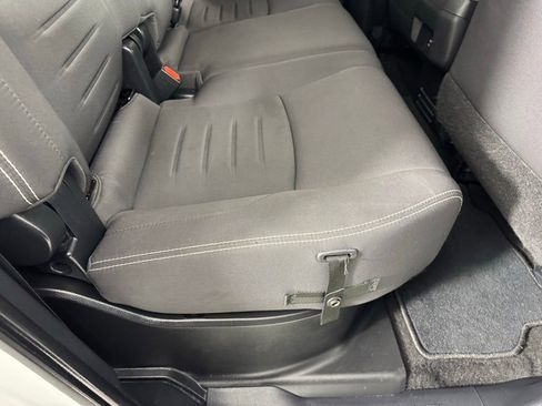 Used 2024 Toyota Tacoma TRD Sport image 30