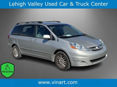 Used 2010 Toyota Sienna XLE