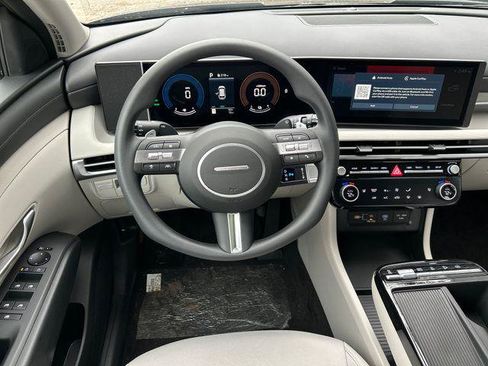 New 2026 Hyundai Tucson SEL AWD/4WD image 16