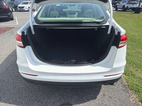 Used 2019 Ford Fusion SEL FWD image 7