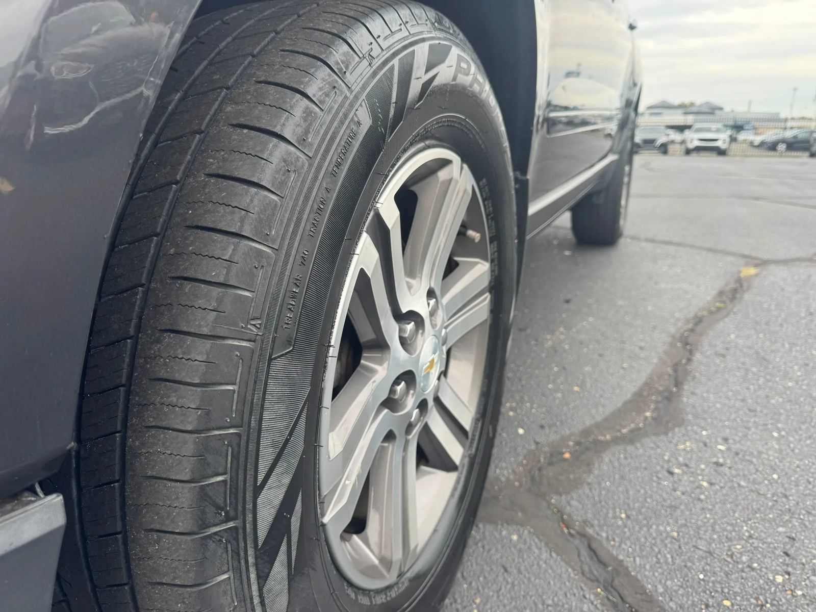 Used 2017 Chevrolet Traverse LT FWD image 7