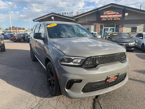 Used 2021 Dodge Durango SXT AWD/4WD image 2