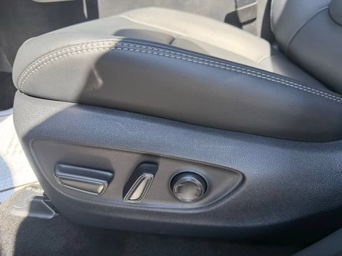 Used 2025 Toyota RAV4 XLE Premium FWD image 15