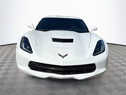 Used 2019 Chevrolet Corvette Stingray w/ Battery Protection Package image 2
