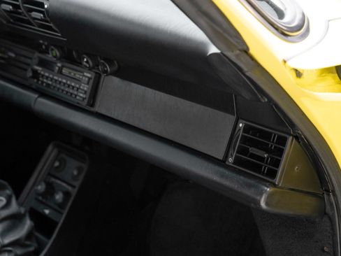 Used 1988 Porsche 911 Carrera RWD image 46