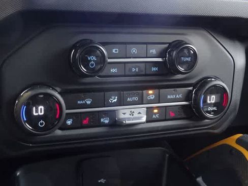 Certified 2024 Ford Bronco Badlands AWD/4WD image 30