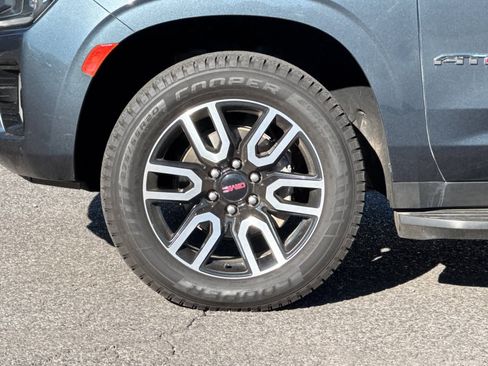 Used 2021 GMC Yukon XL AT4 w/ Rear Media and Nav Package image 27