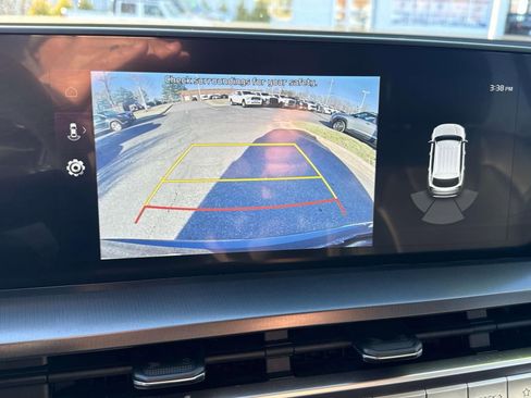 Used 2024 Kia Telluride S image 15