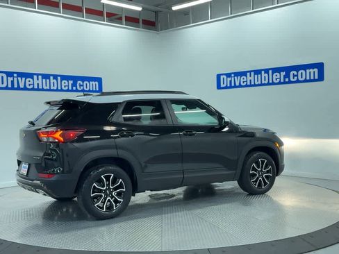Used 2023 Chevrolet TrailBlazer ACTIV AWD/4WD image 3