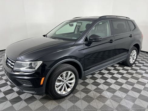 Used 2020 Volkswagen Tiguan S AWD/4WD image 11