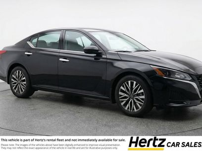 Used 2025 Nissan Altima 2.5 SV