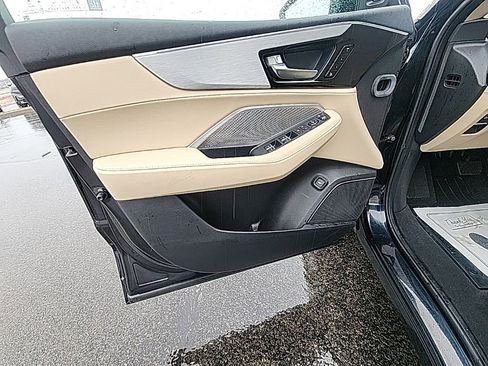 Used 2024 Acura MDX SH-AWD w/ Technology Package image 12