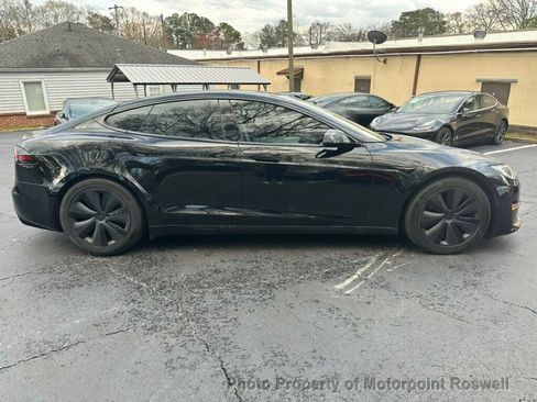 Used 2024 Tesla Model S AWD image 8