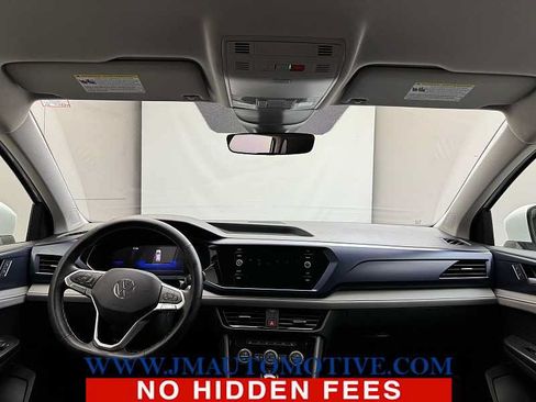 Used 2024 Volkswagen Taos SE AWD/4WD image 11