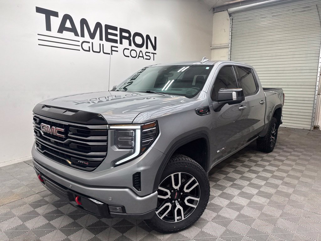 Used 2025 GMC Sierra 1500 AT4 w/ AT4 Premium Package AWD/4WD image 2