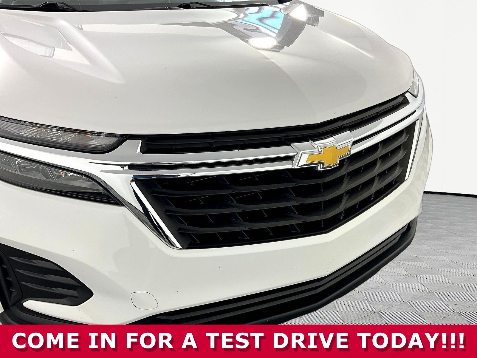 Used 2023 Chevrolet Equinox LS FWD image 29