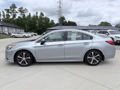 Used 2015 Subaru Legacy 2.5i Limited w/ Popular Package #4 AWD/4WD image 9