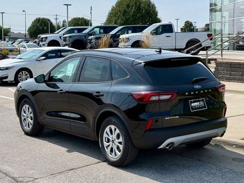 New 2025 Ford Escape Active image 3